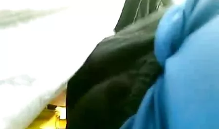 milf mengisi tenggorokan dan cewek bokep barat semi full dengan kontol besar