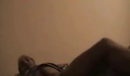 Toket kencang Charlie membuat kaus bokep barat ada alur ceritanya kaki pada saat dia Masturbasi
