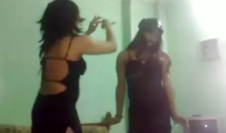 Indah remaja dengan rambut bioskop bokep barat coklat Miyuki