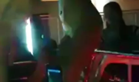 Montok Cewek Seksi Naik Dildo Besar bokep barat 2012 Anal