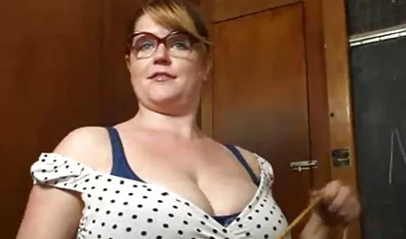 Pirang film bokef barat terbaru alami menggunakan wortel sebagai Dildo