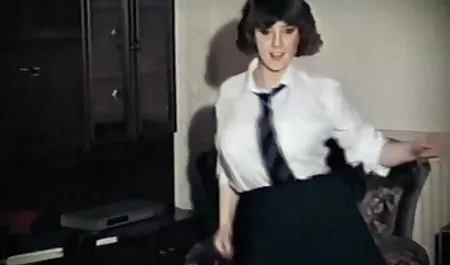 Hot milf agen untuk merayu orang bokep barat terpanjang asing untuk bercinta dengannya